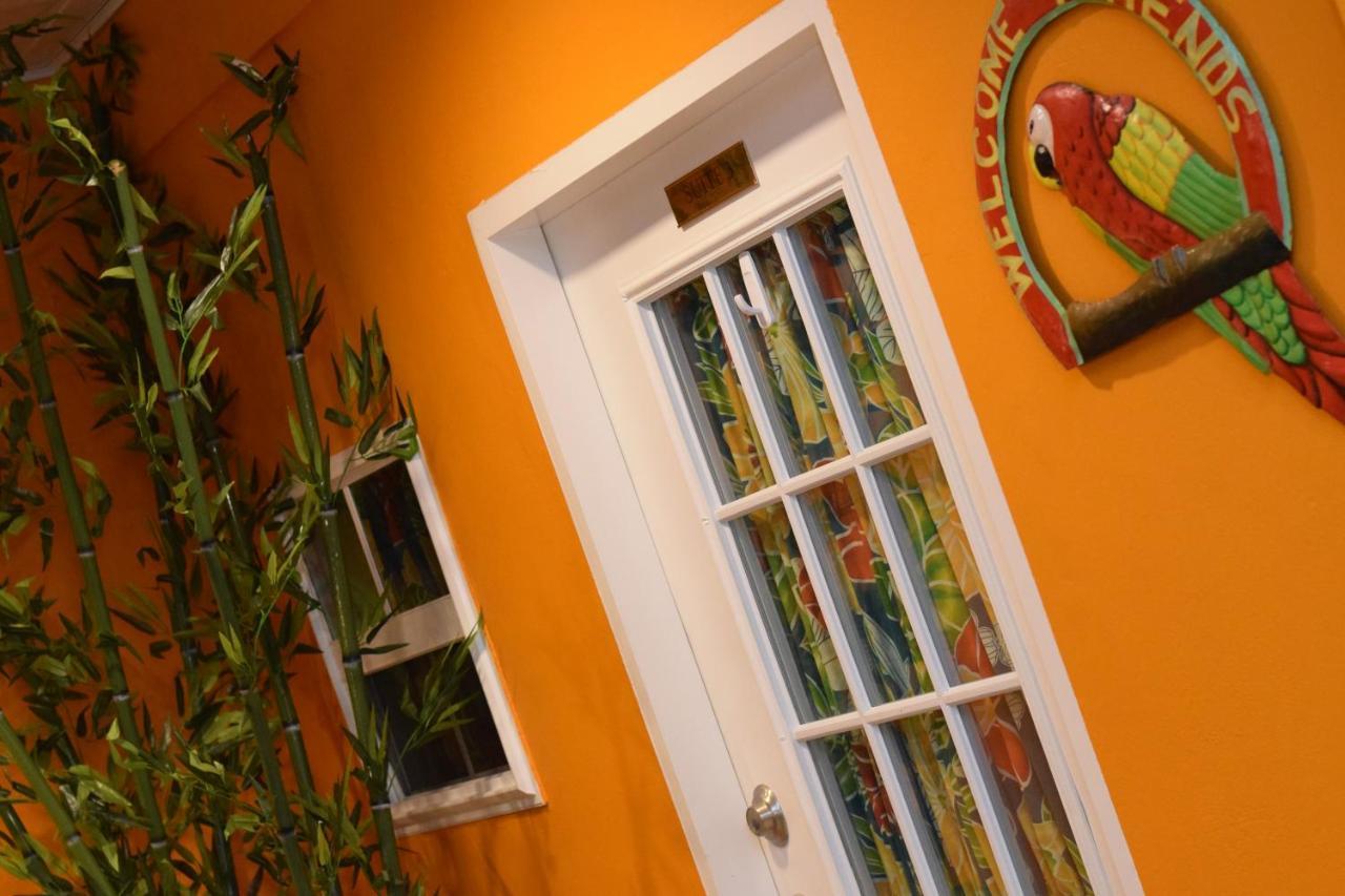 سكاربورو Beverly'S Oasis Suites المظهر الخارجي الصورة